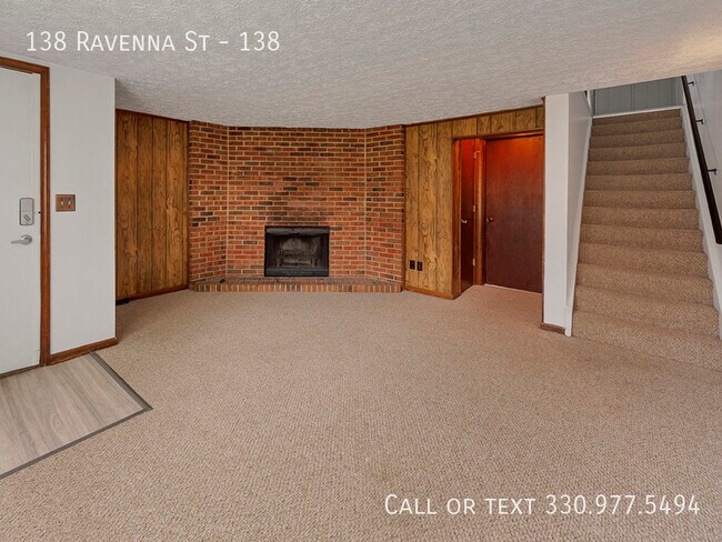 Photo - 138 Ravenna St Unit 138