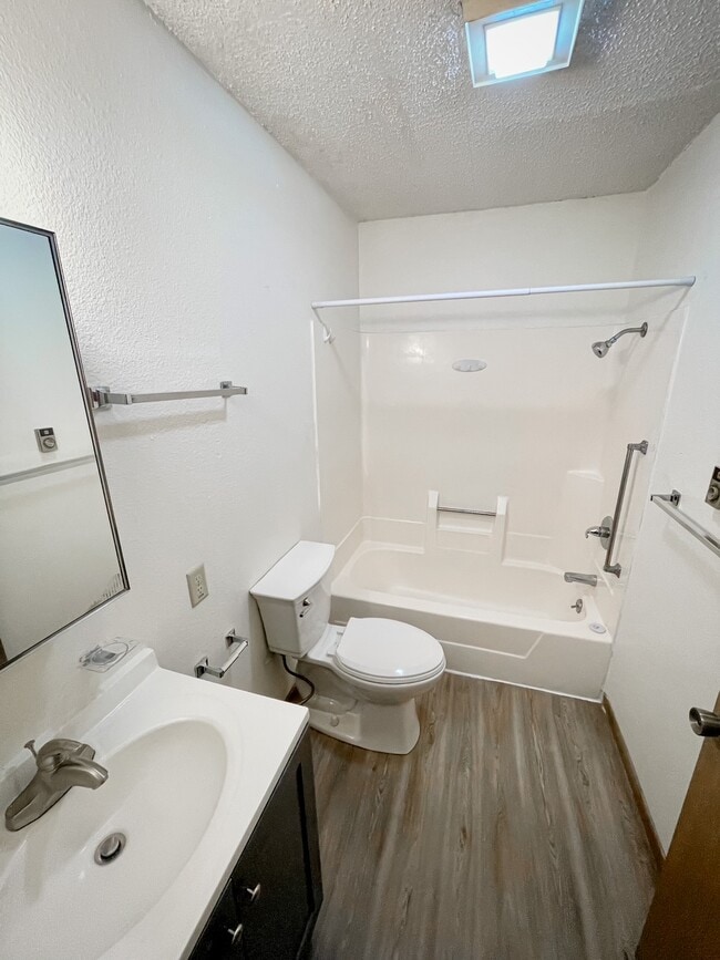 Photo - The Birch Street Apartments