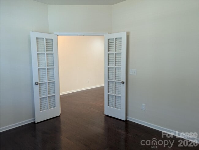 Photo - 132 Cherry Bark Dr