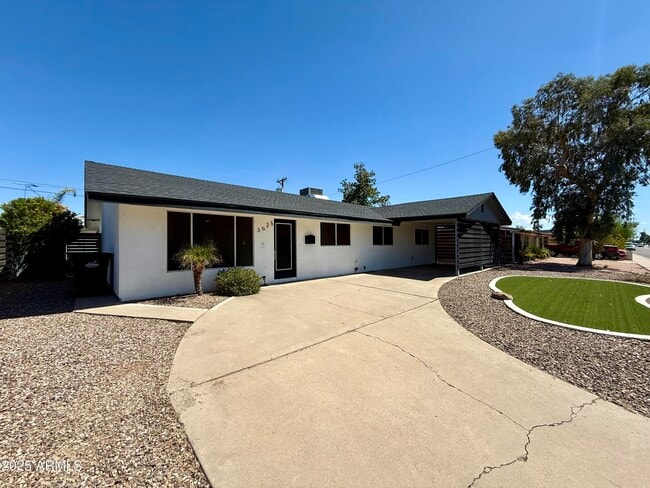 Photo - 3625 Hayden Rd
