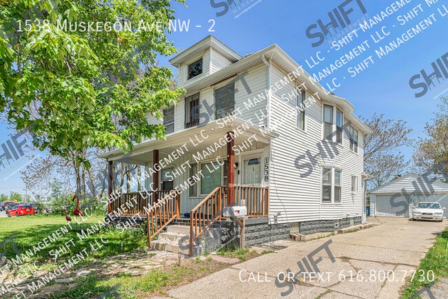 Building Photo - 1538 Muskegon Ave NW Rental