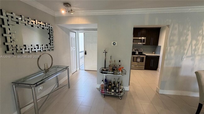 Photo - 2649 Carambola Cir N Unidad 1735