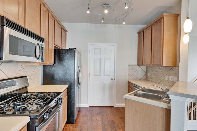 Photo - 1900 Scofield Ridge Pkwy Unit Apt 2701