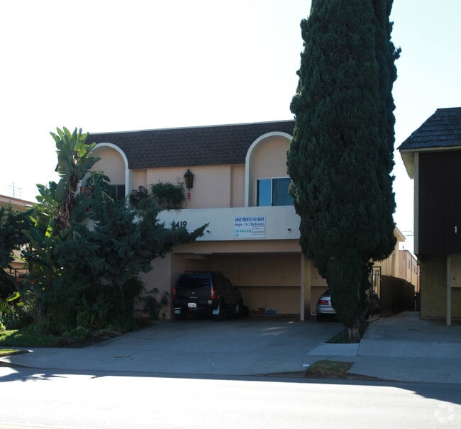 1419 S Bundy Dr