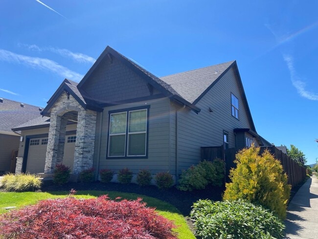 Photo - Elegant Cal Young Home