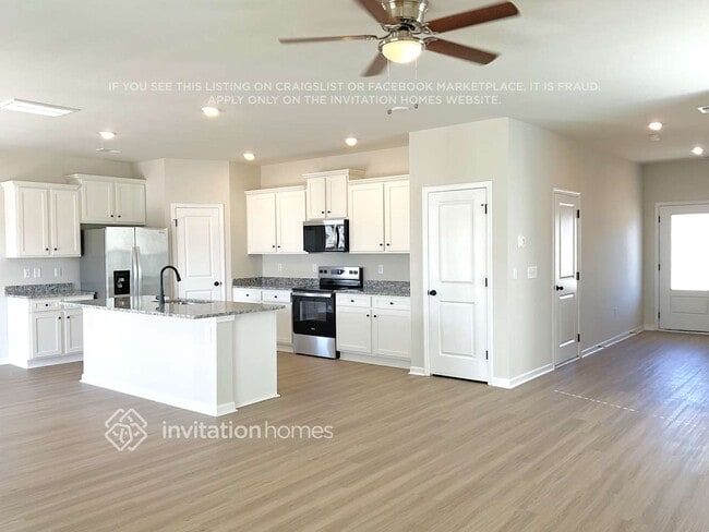 Photo - 3371 Fox Hall Dr