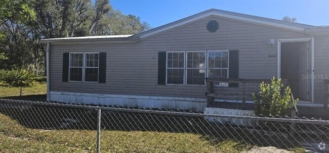 Building Photo - 9631 Moore Rd Rental