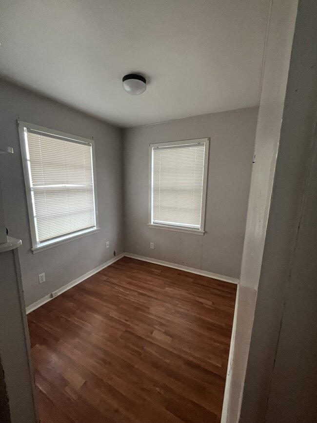 Photo - 281 N Houston Ave