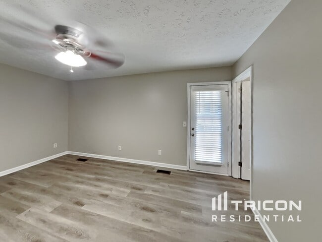 Photo - 3009 Blackwood Dr