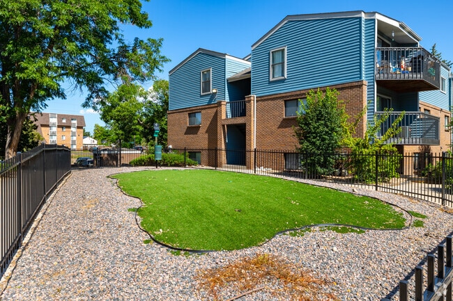 Off-Leash Bark Park - Parkside