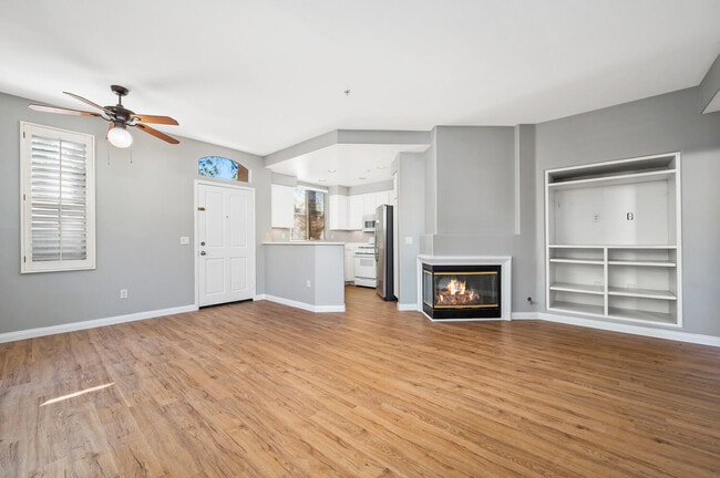 2726 Dunstan Dr