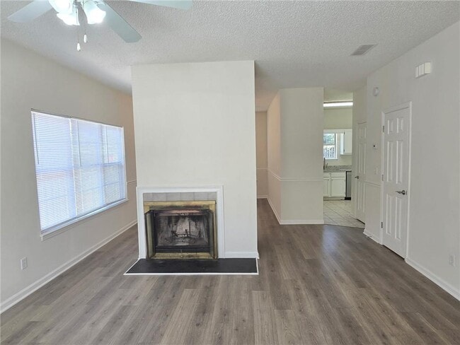 Photo - 6025 Park Wood Ct