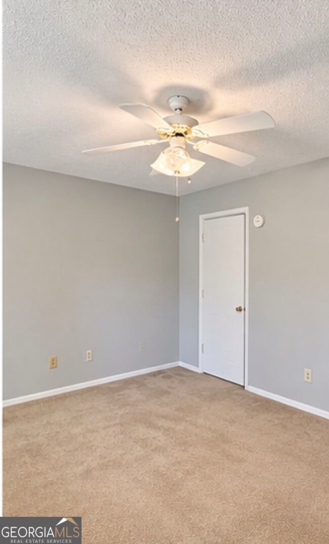 Photo - 134 Belmonte Dr SW