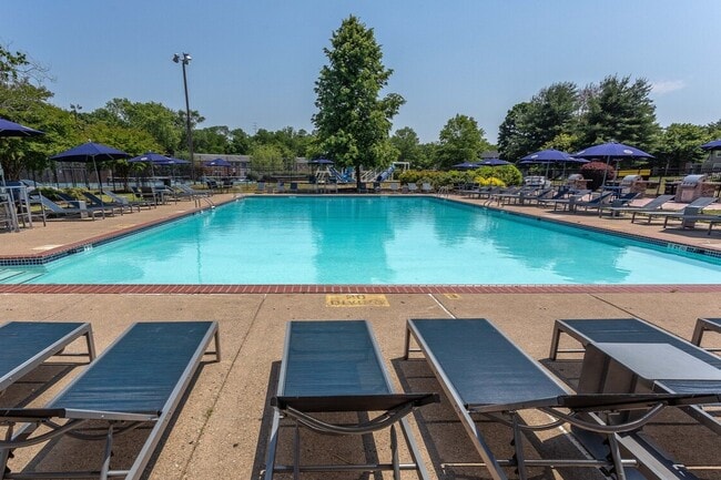 The Village of Pennbrook Apartments - The Village of Pennbrook Apartments