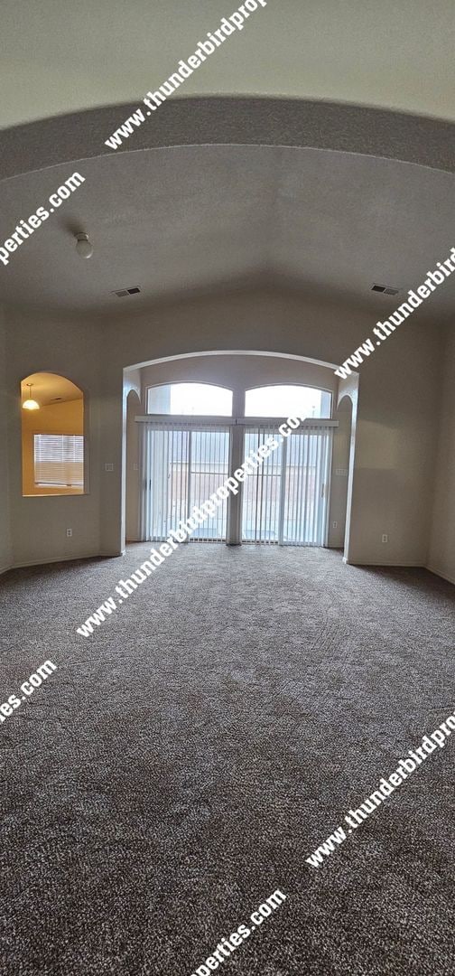 3100 Shady Spring Dr SW