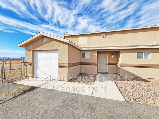 Photo - 200 S Mount Charleston Dr E