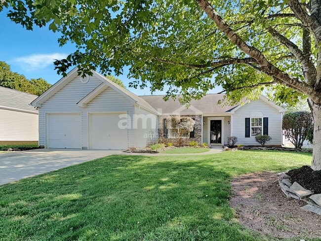 Building Photo - 4008 Edgeview Dr