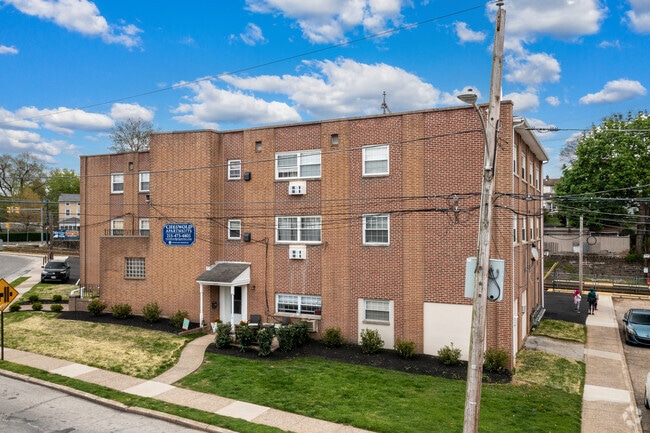 Cheswold Apartments in Drexel Hill