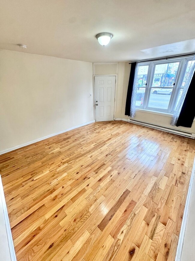 Photo - 235 N 7th St Unidad 235-1