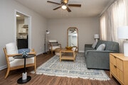 2BR, 1.5BA - 1,100SF