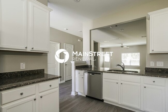 Photo - 5 Bedroom Pet-Friendly Home in Magnolia, TX with Main Street Renewal