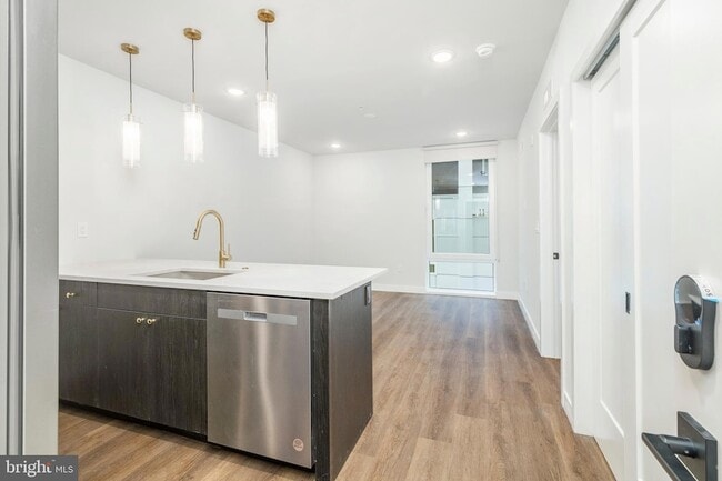 Photo - 1102 Germantown Ave Unit 205