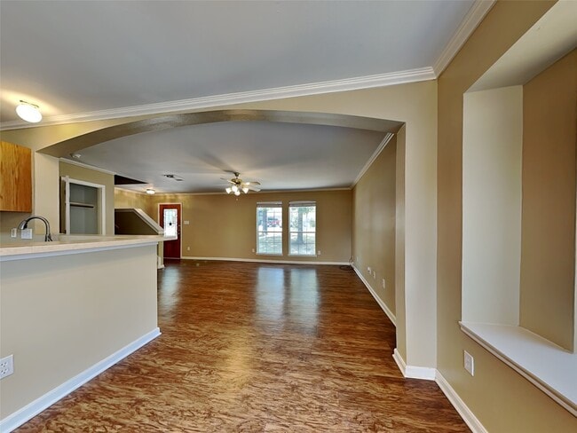 Building Photo - 13775 Running Bear Dr Rental