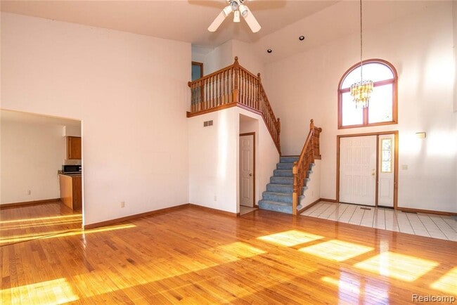 Photo - 2358 Saffron Ct