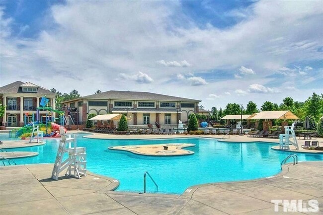 Photo - Beautiful 3 Bedroom Home w/Loft in Cary! - Available July 7th