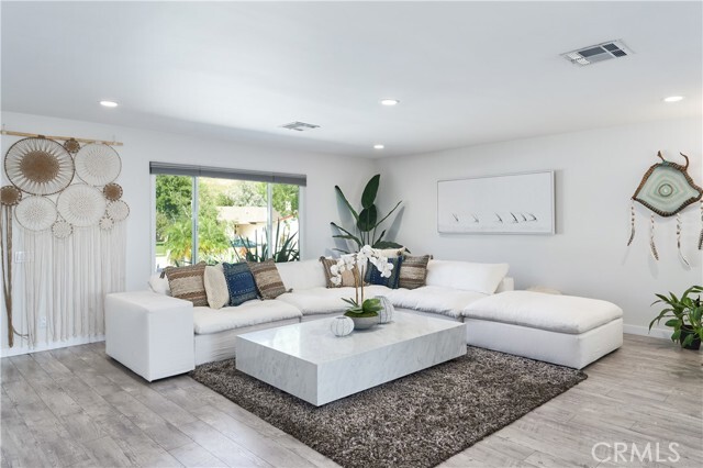 Photo - 6550 Smoke Tree Ave