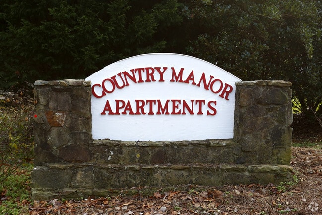 Photo - Country Manor Apartments