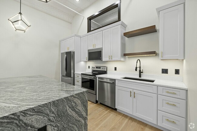 Building Photo - 522 6th St Unit Apt 301