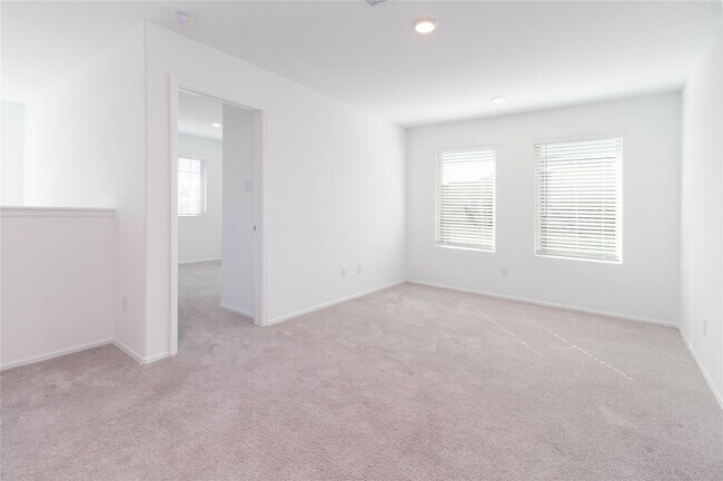 Photo - 9411 Clearwater Bluff Ln