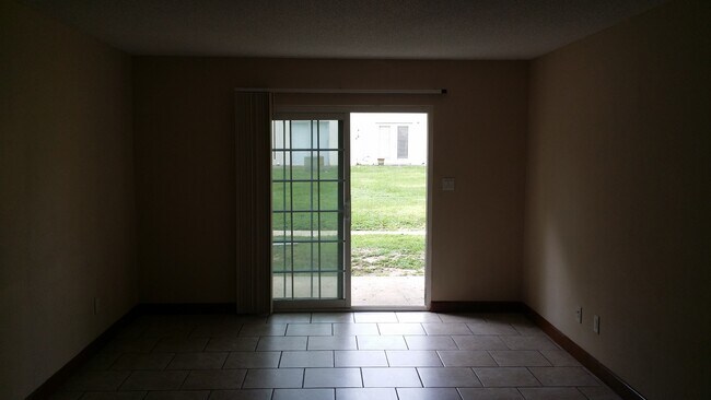 Photo - 2325 West Pensacola St 139 Unit #139