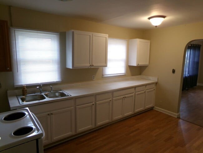 Photo - Newly Renovated!