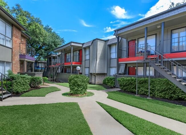 Photo - 4800 Lamonte Ln Unit 3613