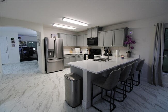 Photo - 600 Swallowtail Dr