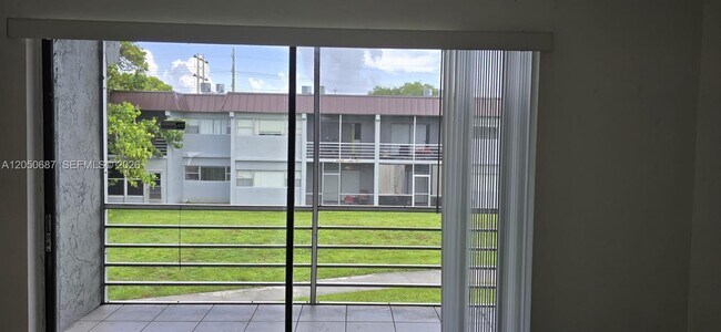 Photo - 7401 NW 85th St Unit 206