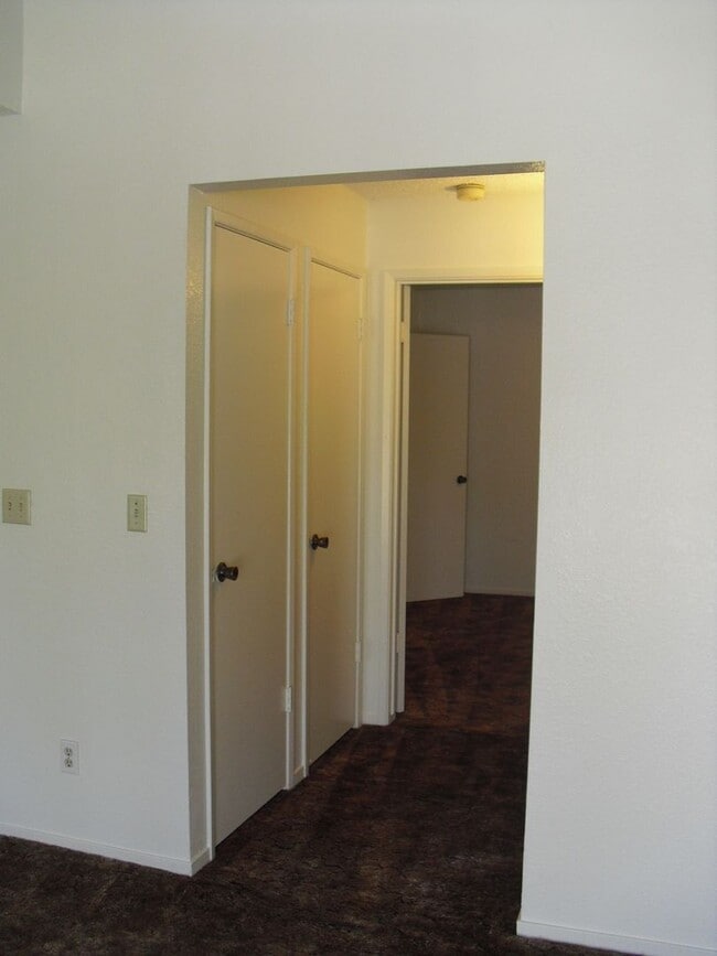 VINTAGE II APTS