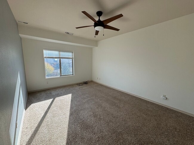 Photo - Cozy 3 Bedroom Condo Near Bear Creek Park ...