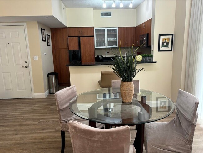 Photo - 233 S Federal Hwy Unidad 201