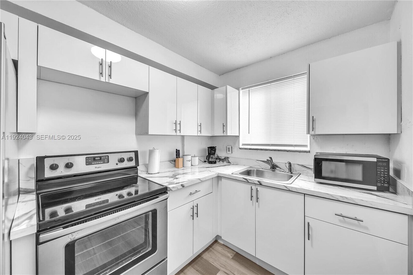 Photo - 506 N 60th Terrace