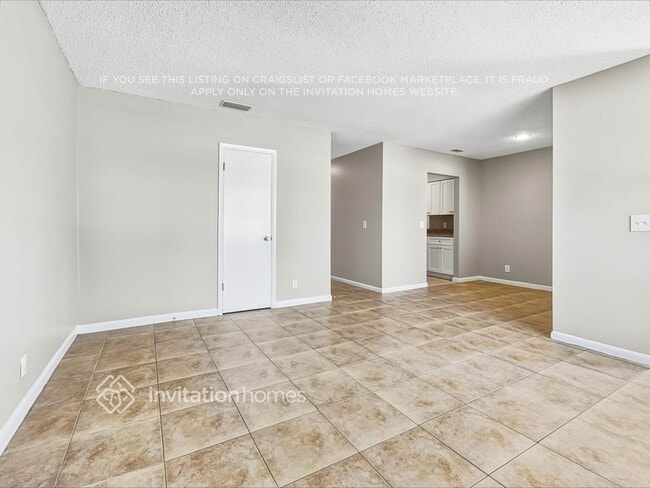 Photo - 512 E Hilda Dr