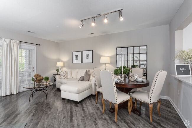 1BR, 1BA - 760 SF - Ashford Meadows