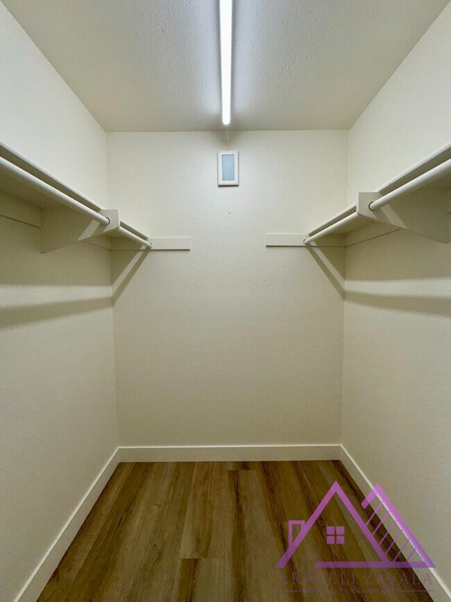 Photo - For rent I! Beautiful 2 Bed, 2 Bath Condo-Complex at La Costa