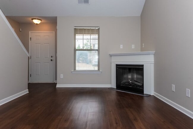 Photo - 316 Lauren Dr