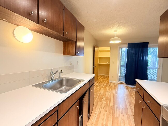 8590 SW Canyon Ln Unidad 8540