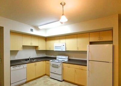 Photo - Northwest Gardens IV