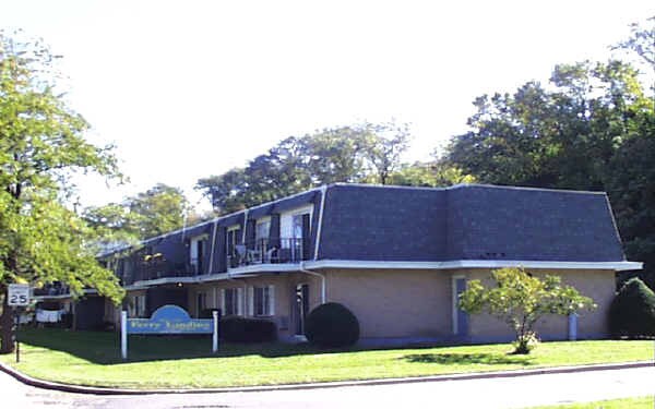 Ferry Landing Condominiums - Ferry Landing Condominiums