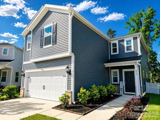 Photo - 2019 Red Ash Dr